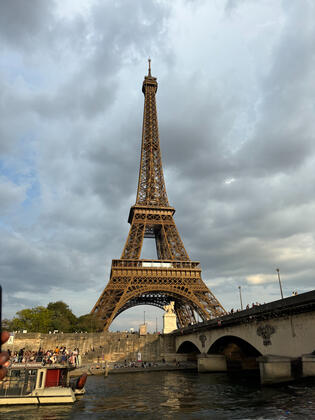 Le Tour de Eiffel